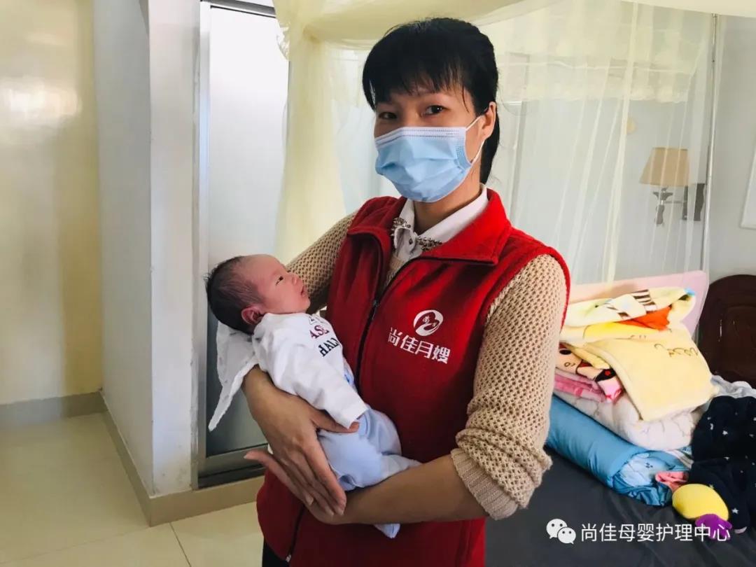 尚佳專業(yè)月嫂丨預(yù)防丨乳腺炎，怎么辦？